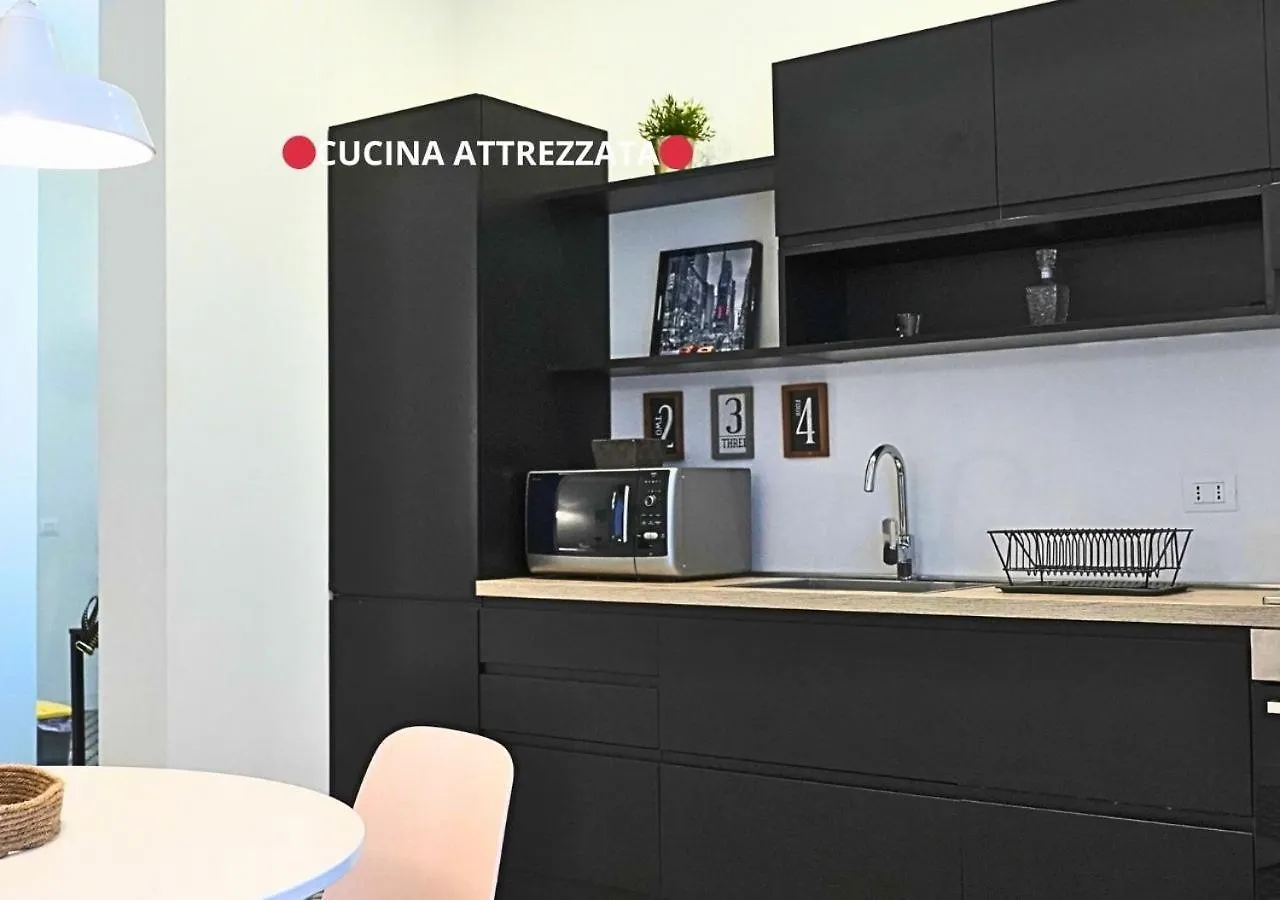 Apartment Porta Romana - Corvetto *****President Suite Milan Italy
