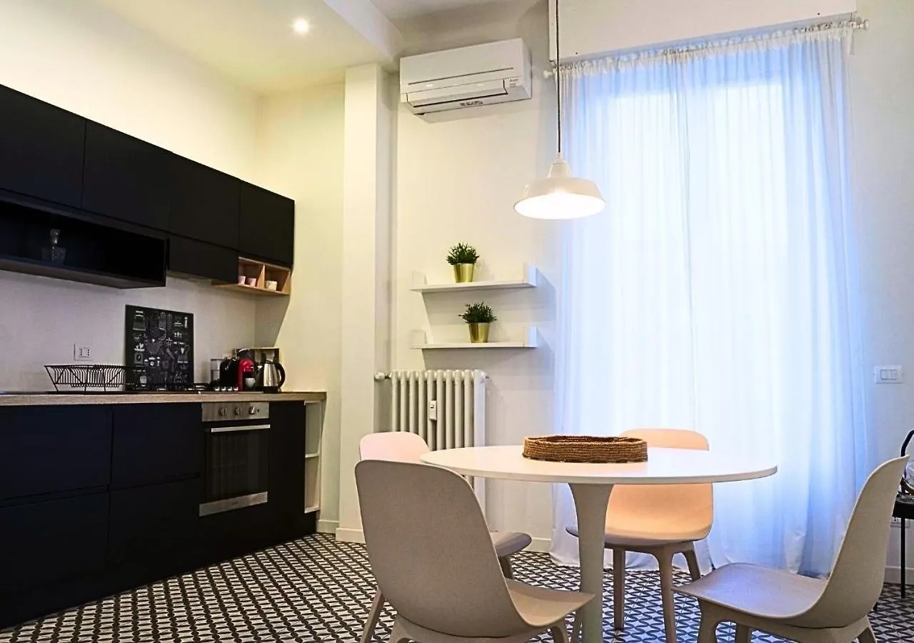 Porta Romana - Corvetto *****President Suite Milan